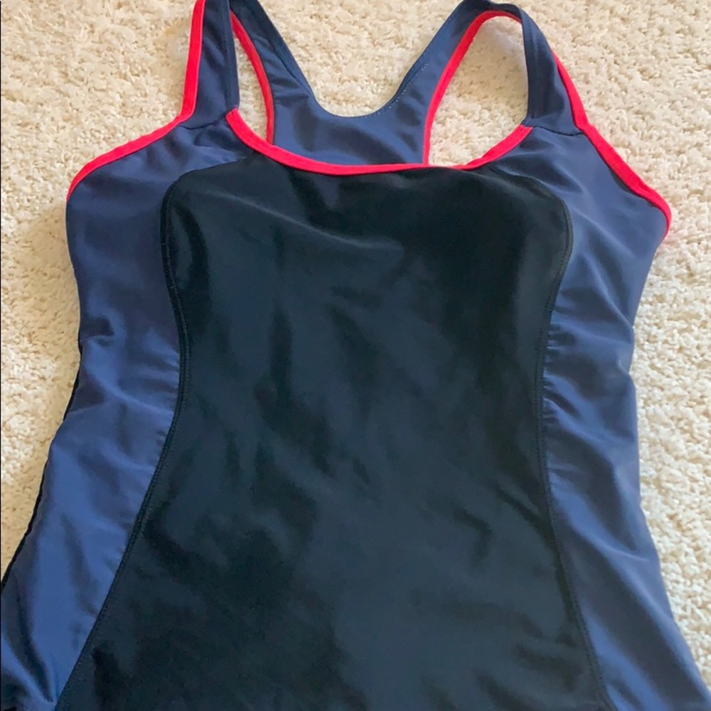 Swimsuit - Picture 10 of 10